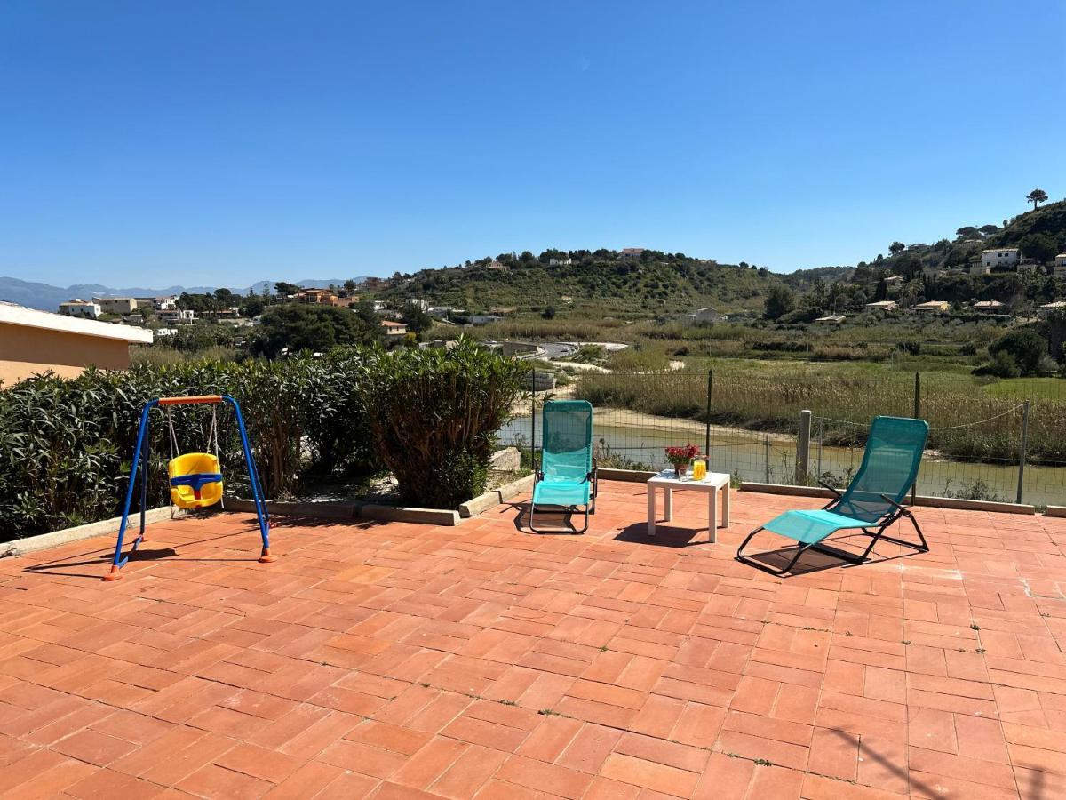 קאסטלמארה דל גולפו Villa Fiorenza - 100 Mt Dal Mare מראה חיצוני תמונה
